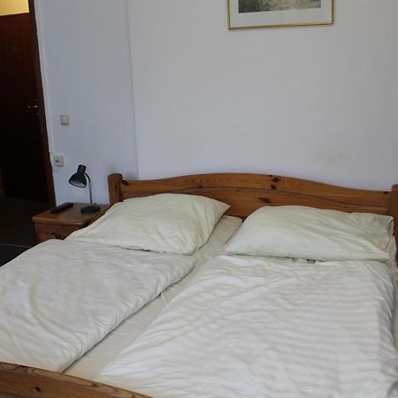 Pension Locarno Munique Quarto foto